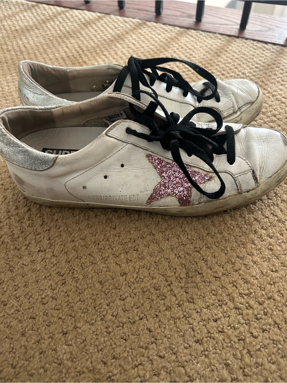 Golden Goose Size 41 - Picture 2 of 9